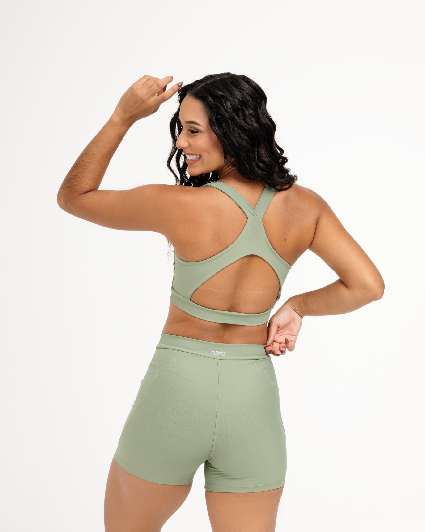 Conjunto Cross Musgo