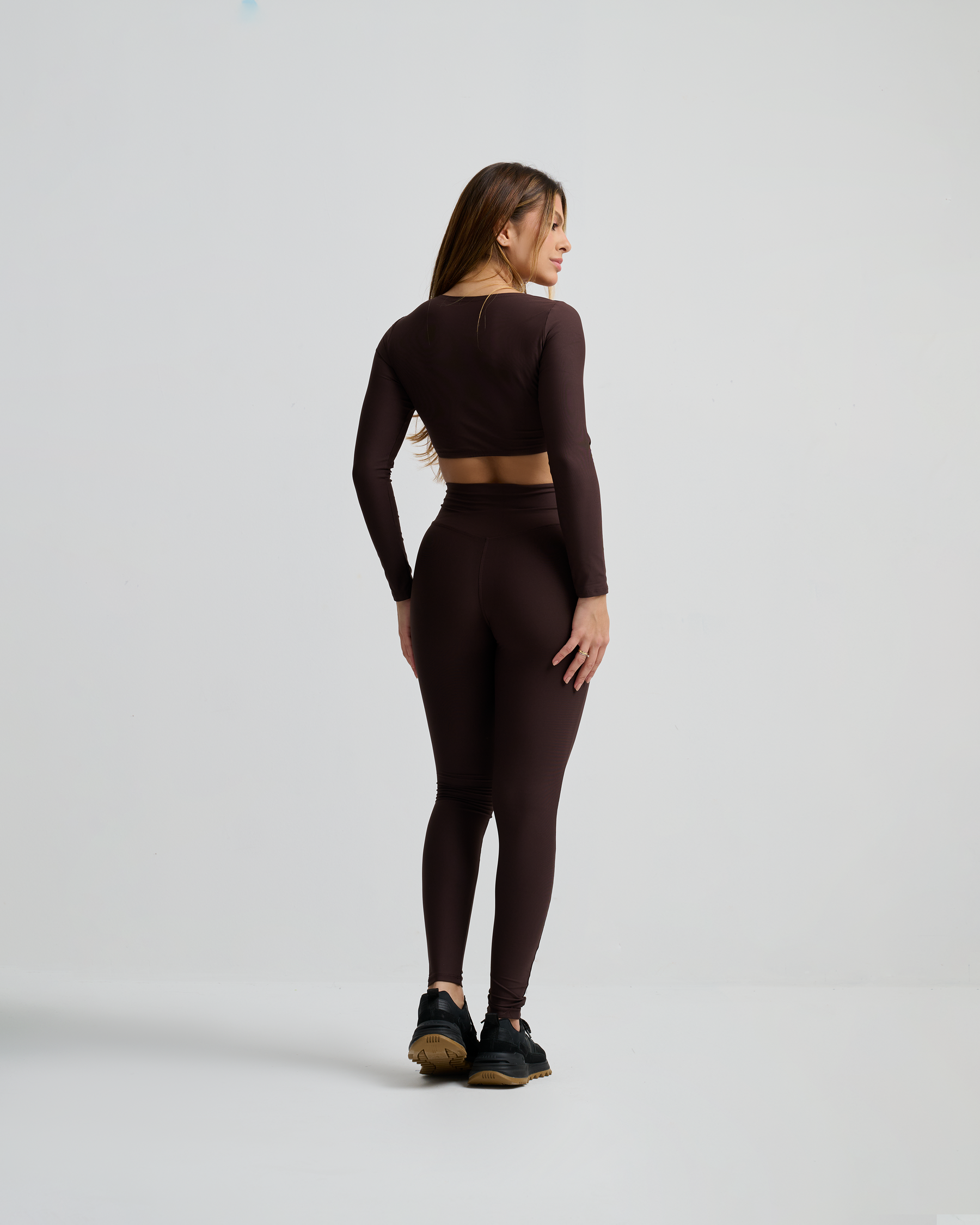 Conjunto Cold Brown 2.0