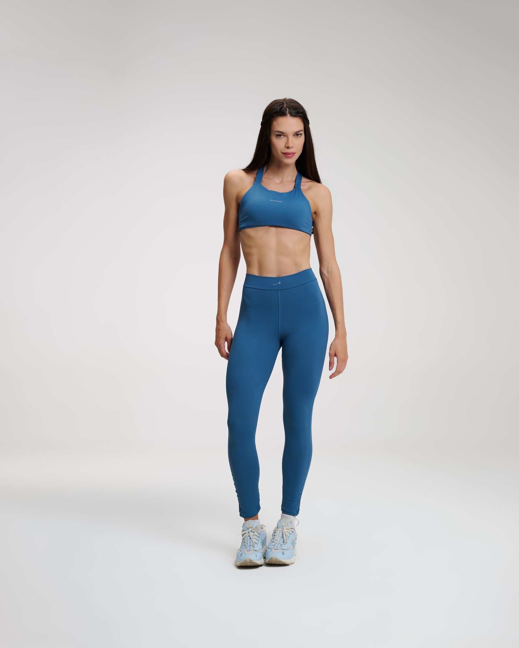 Conjunto Movement