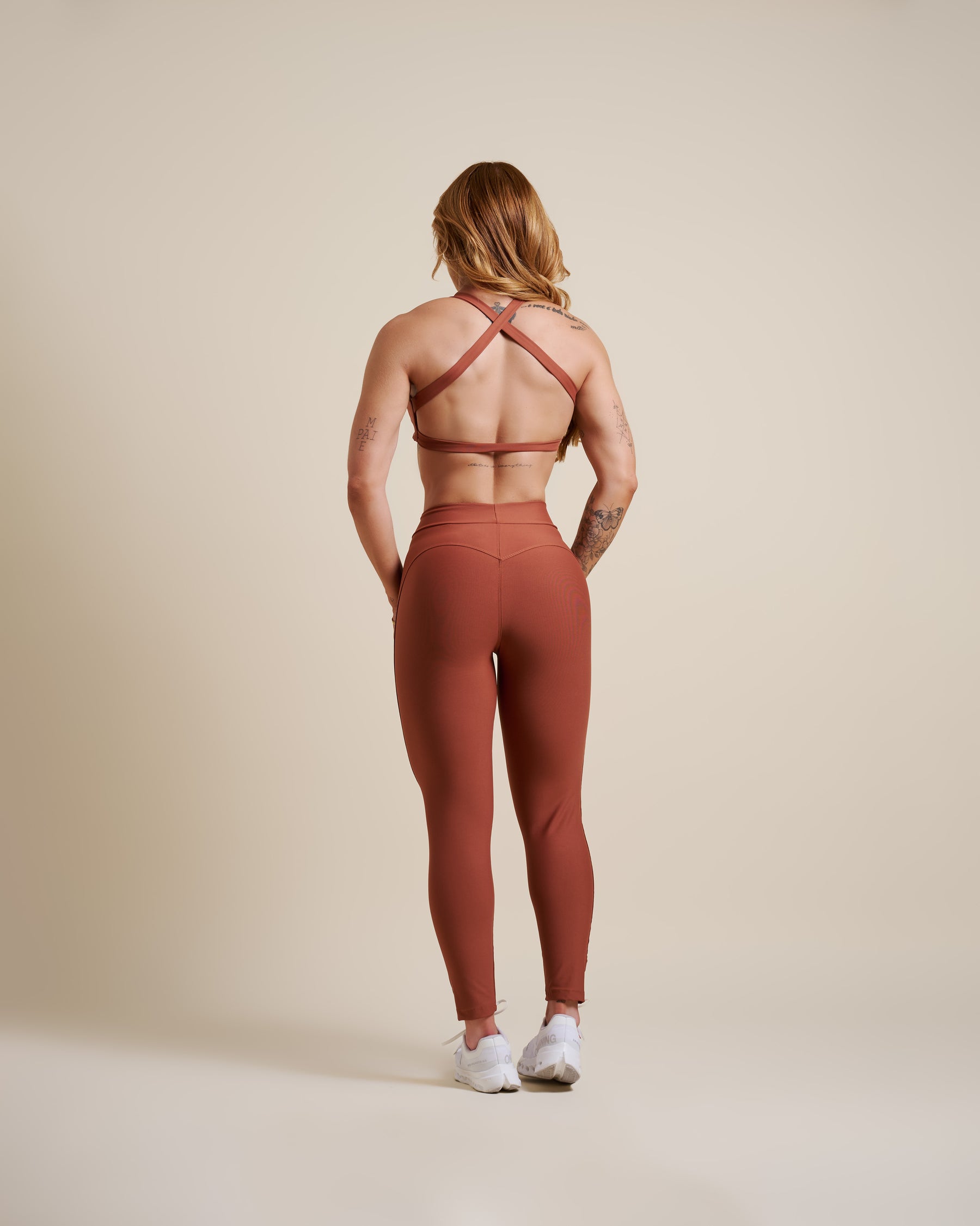 Conjunto Movement