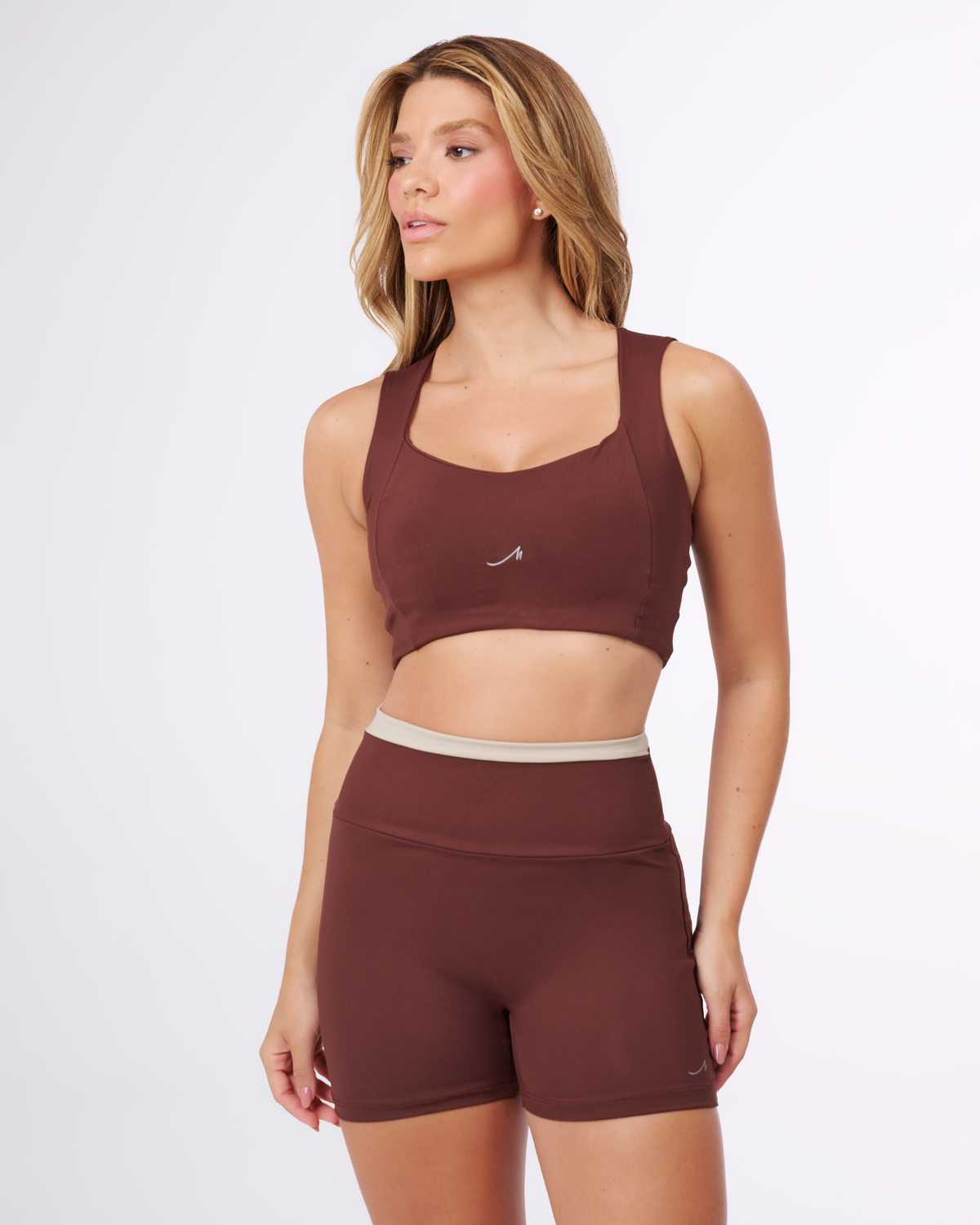 Conjunto She