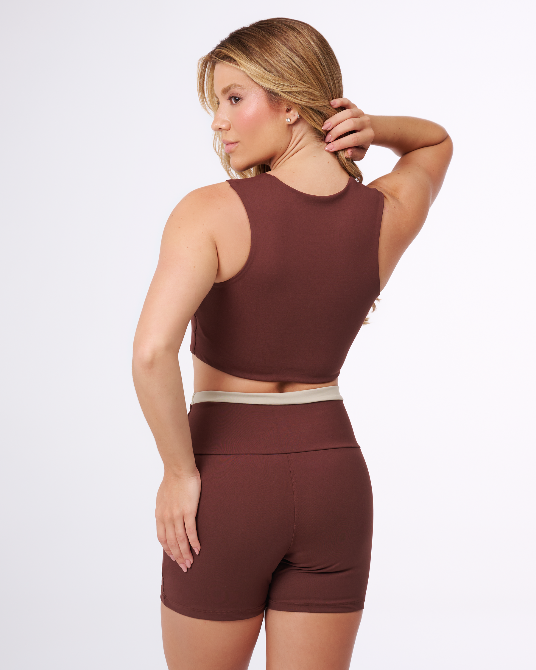 Conjunto She