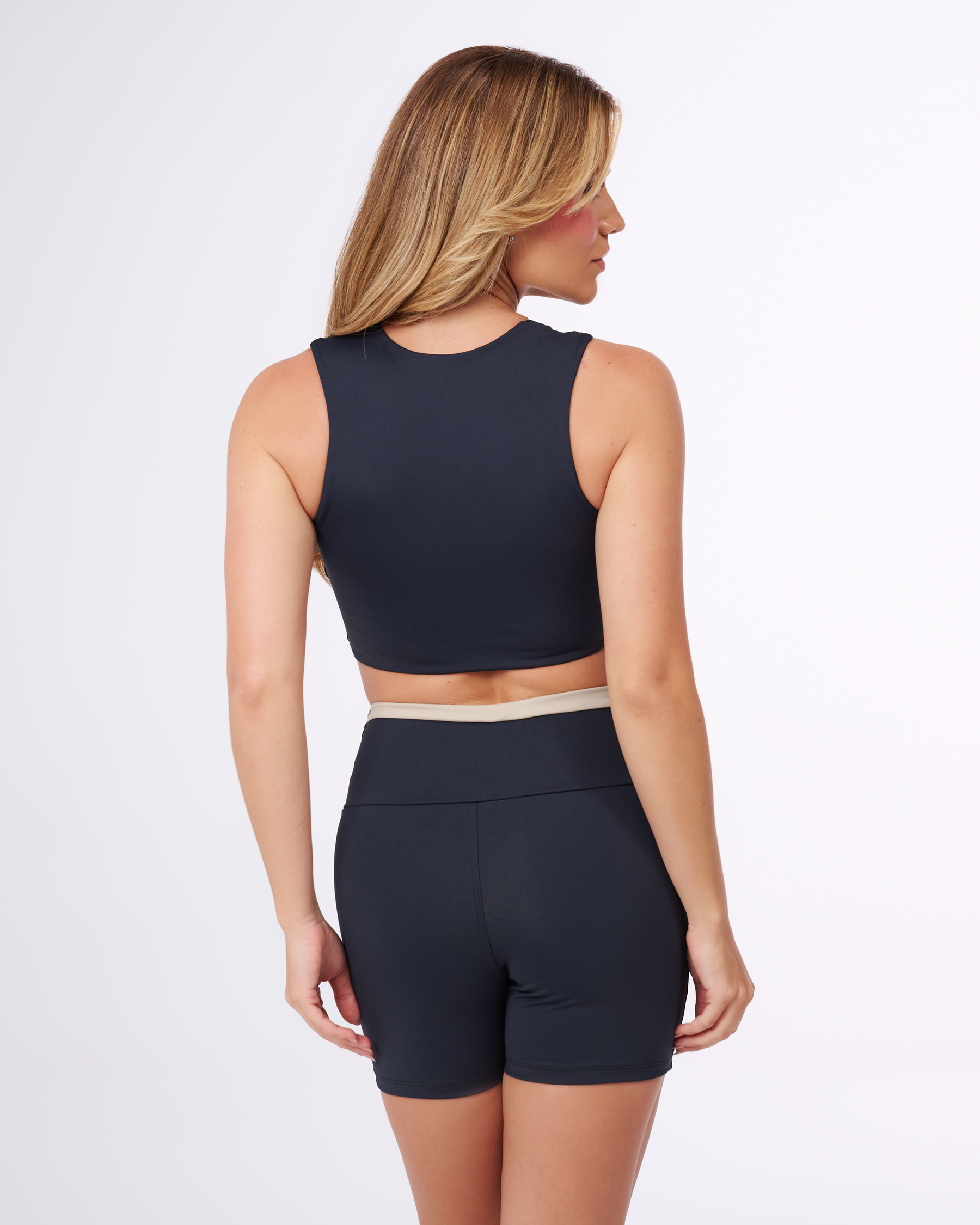 Conjunto She