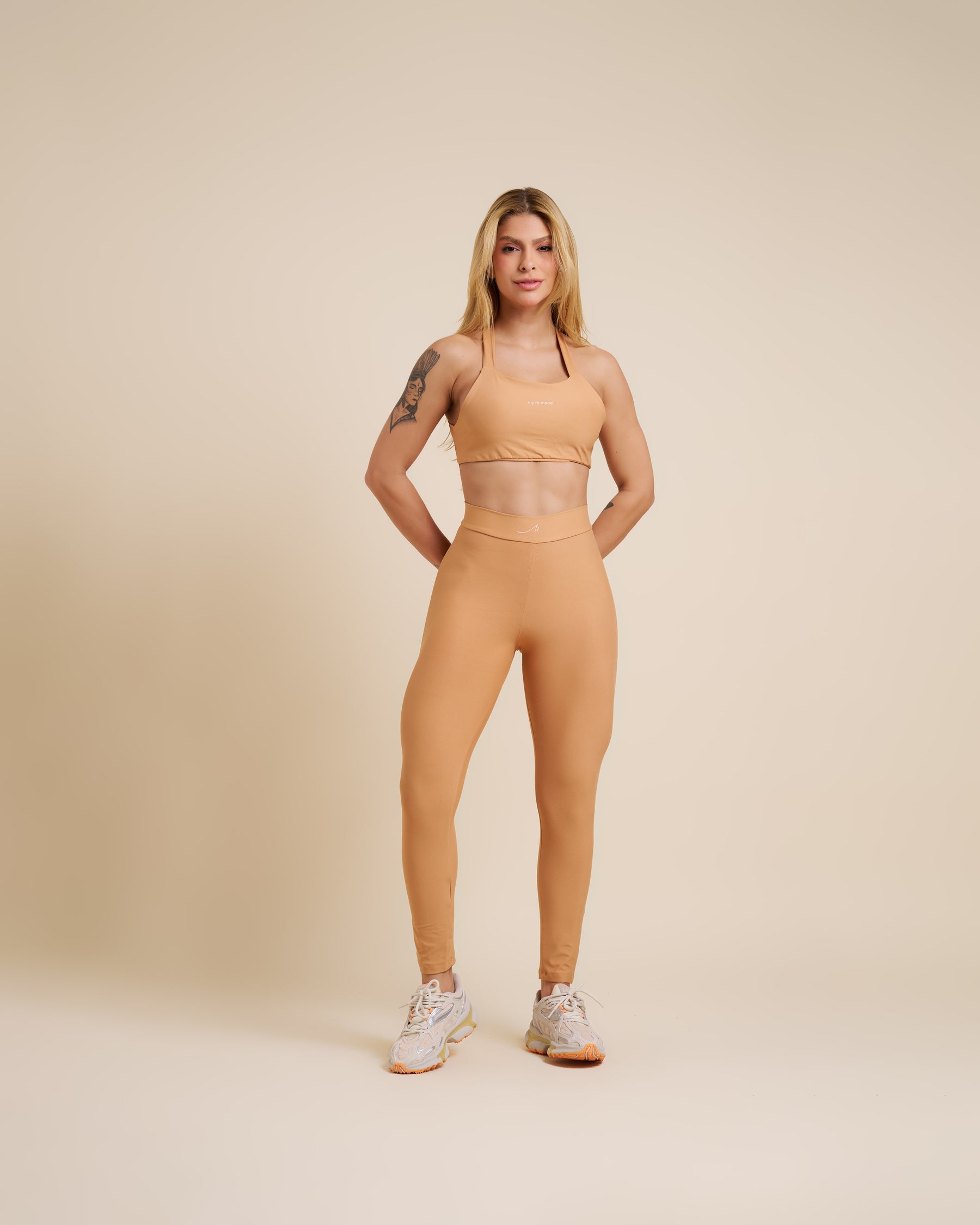 Conjunto Movement