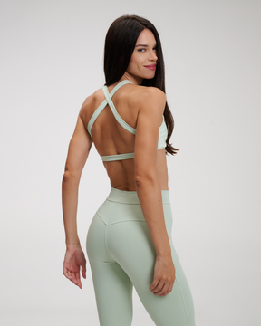 Conjunto Movement